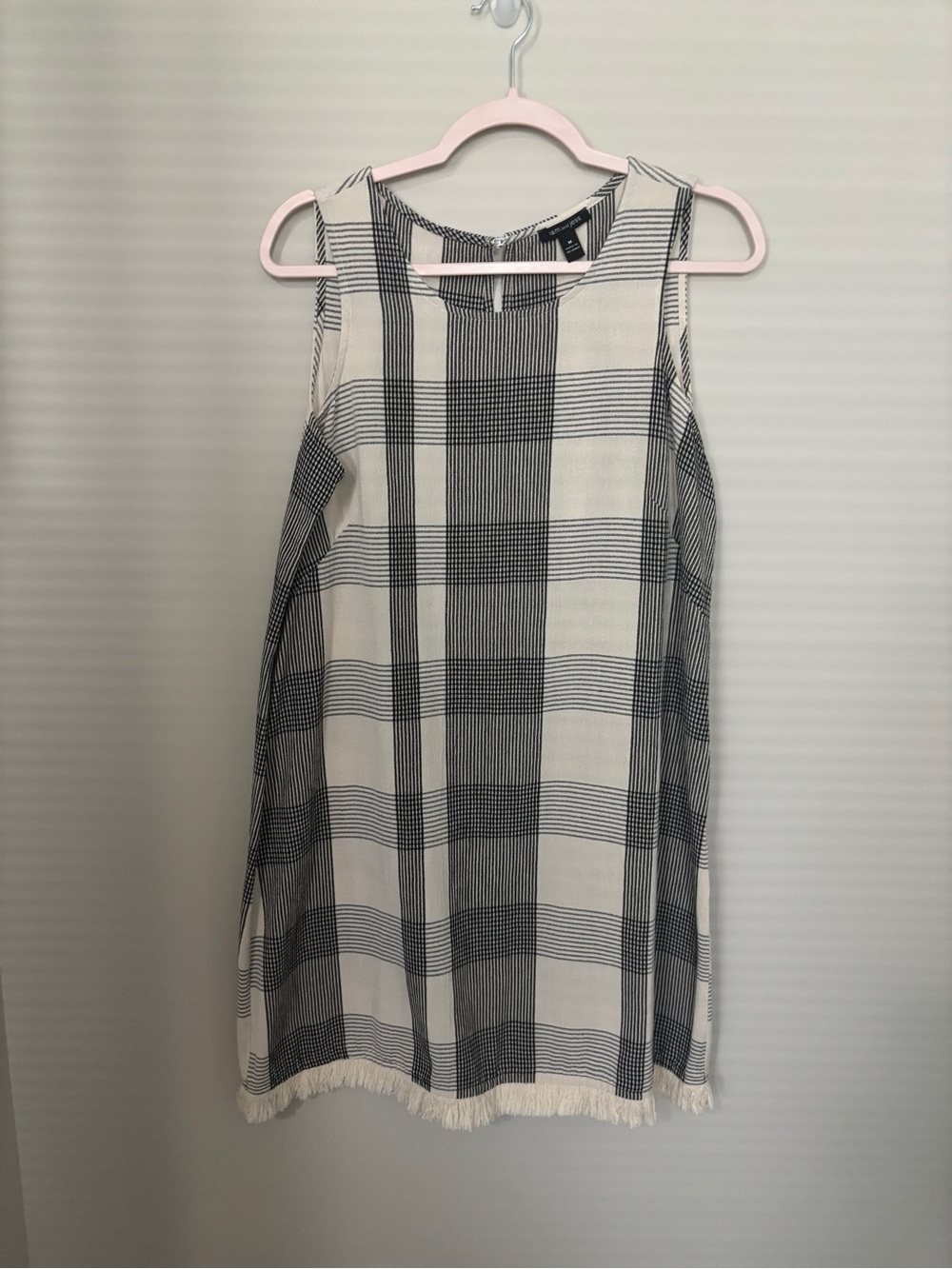 Sam and Jess NWOT - Black & White Plaid Fringe Hem Shift Dress Size M - PTP 21”